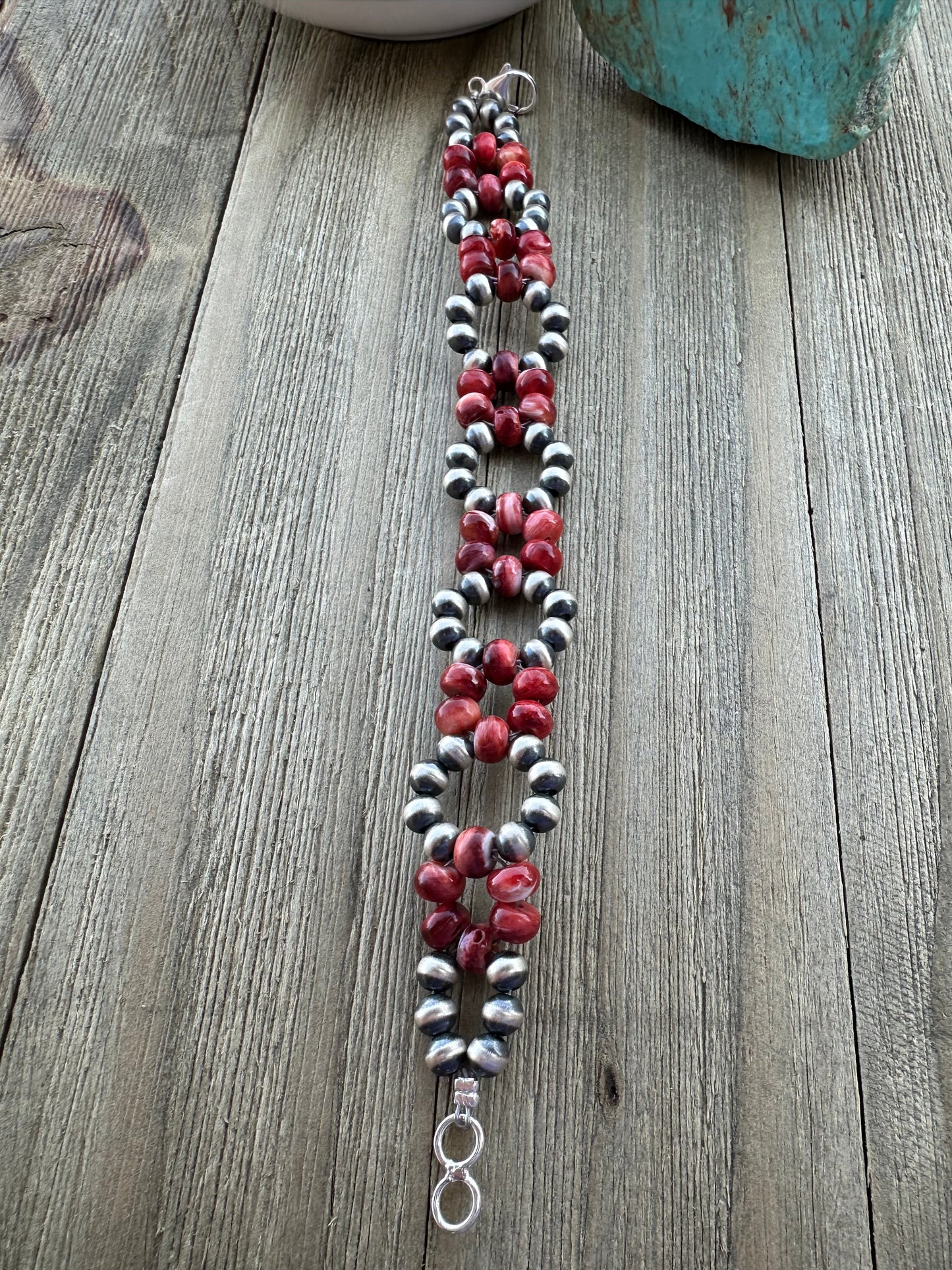 Red Spiny Pearl Flower Bracelet