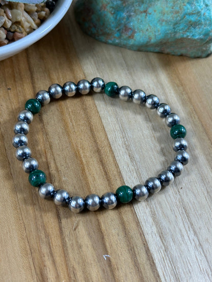 Malachite & Navajo Style Pearl Stretch Bracelet
