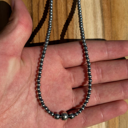18" Graduated Pearl "Navajo Style" Pearl Necklace