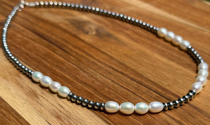 20 Inch Navajo Style and Freshwater Pearl Necklace