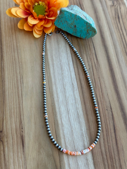18" Navajo Style Beads and Spiny Necklace
