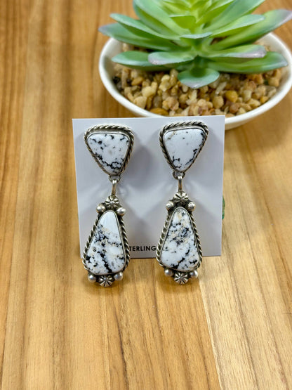 White Buffalo Squash Blossom Necklace & Earring Set