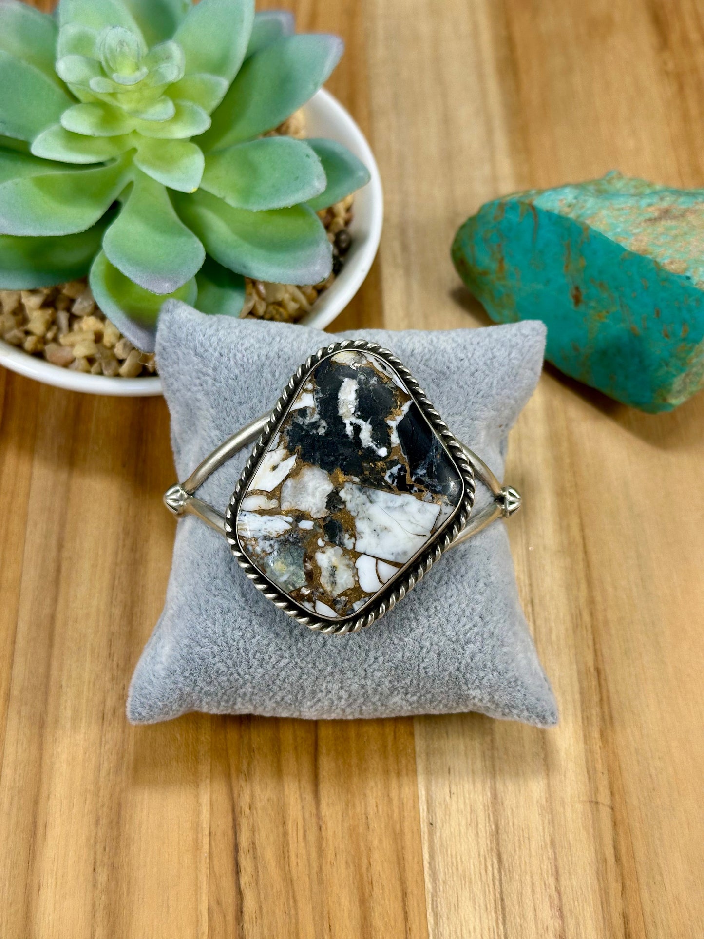 Crushed White Buffalo Single Stone Sterling Silver Cuff Bracelet