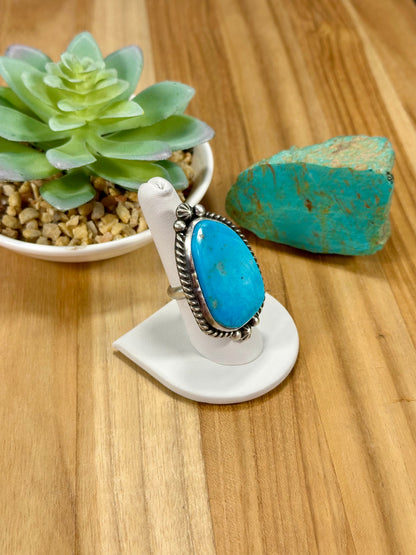 Kingman Turquoise Single Stone Sterling Silver Ring