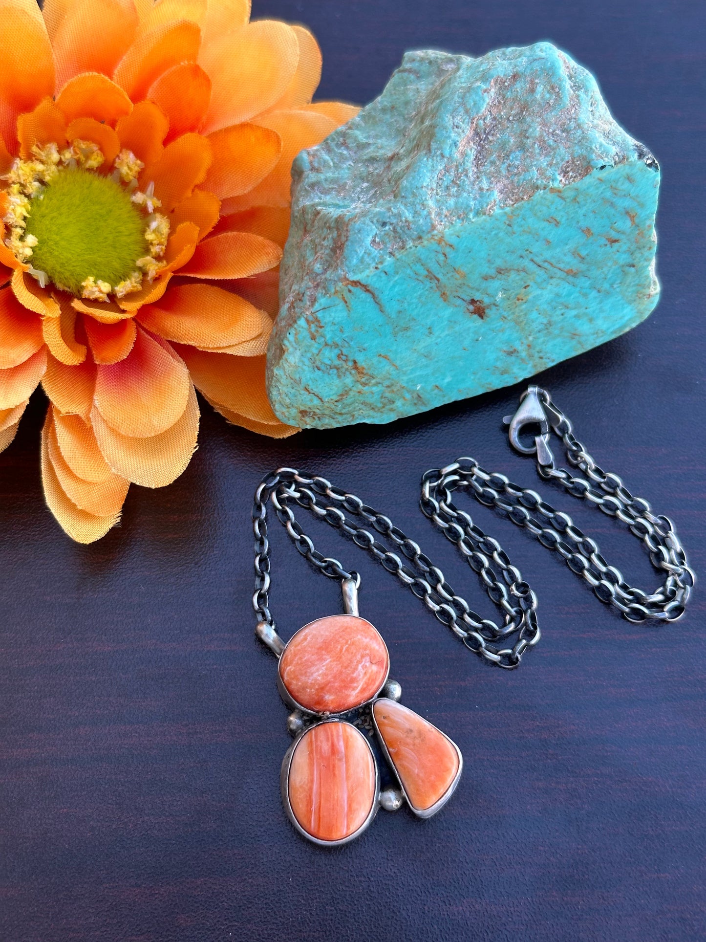 Orange Spiny 3 Stone Fixed Pendant Necklace
