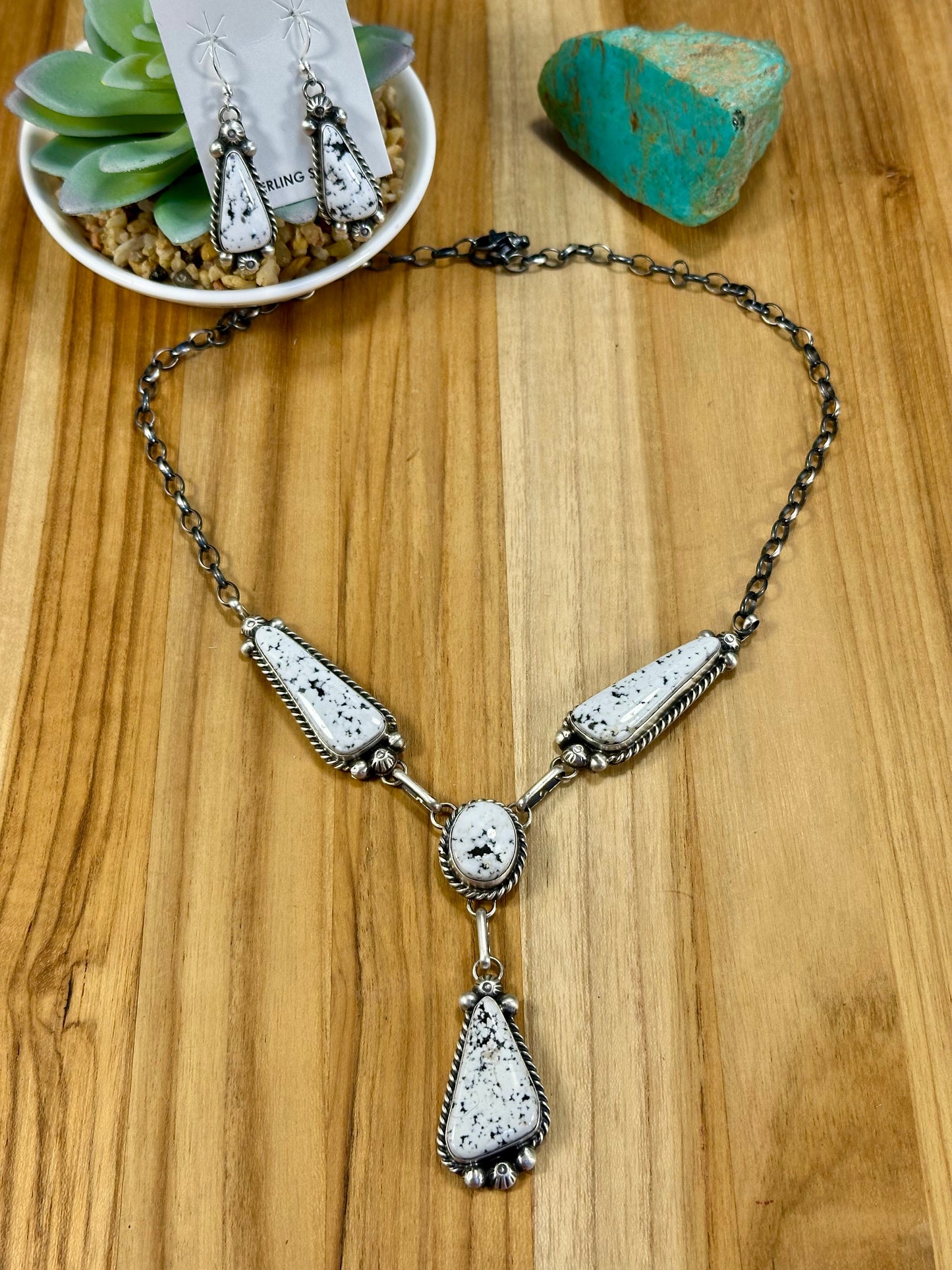 White Buffalo Lariat & Earrings Set