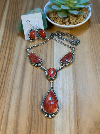 Red Spiny Mini Lariat Necklace and Earring set