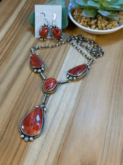 Red Spiny Mini Lariat Necklace and Earring set