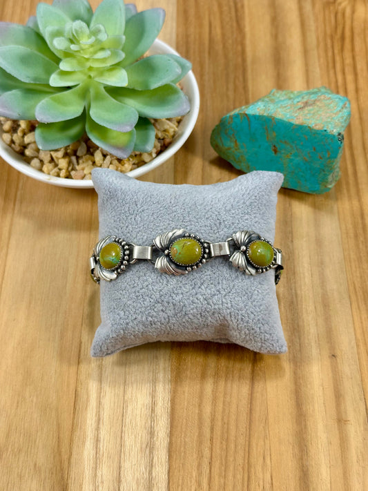 Kingman Turquoise 5 Stone Leaf Bracelet