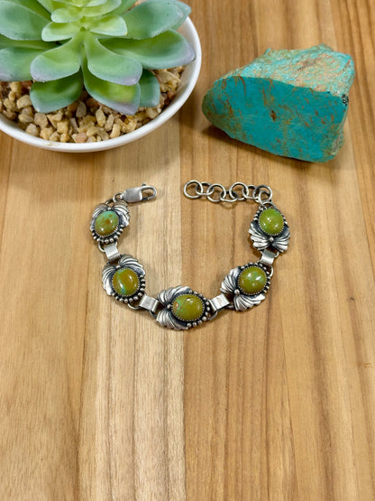 Kingman Turquoise 5 Stone Leaf Bracelet