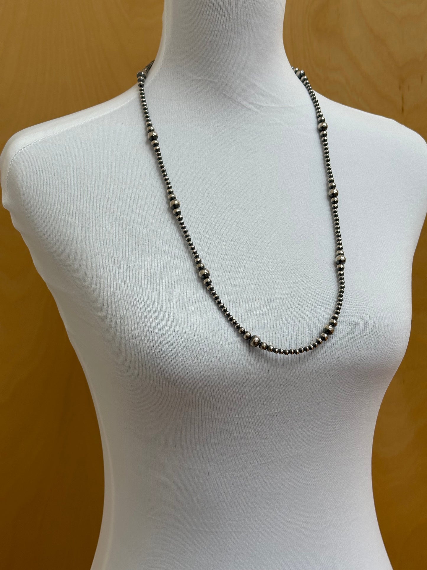 4-8MM Varied Navajo Style Pearl Necklace