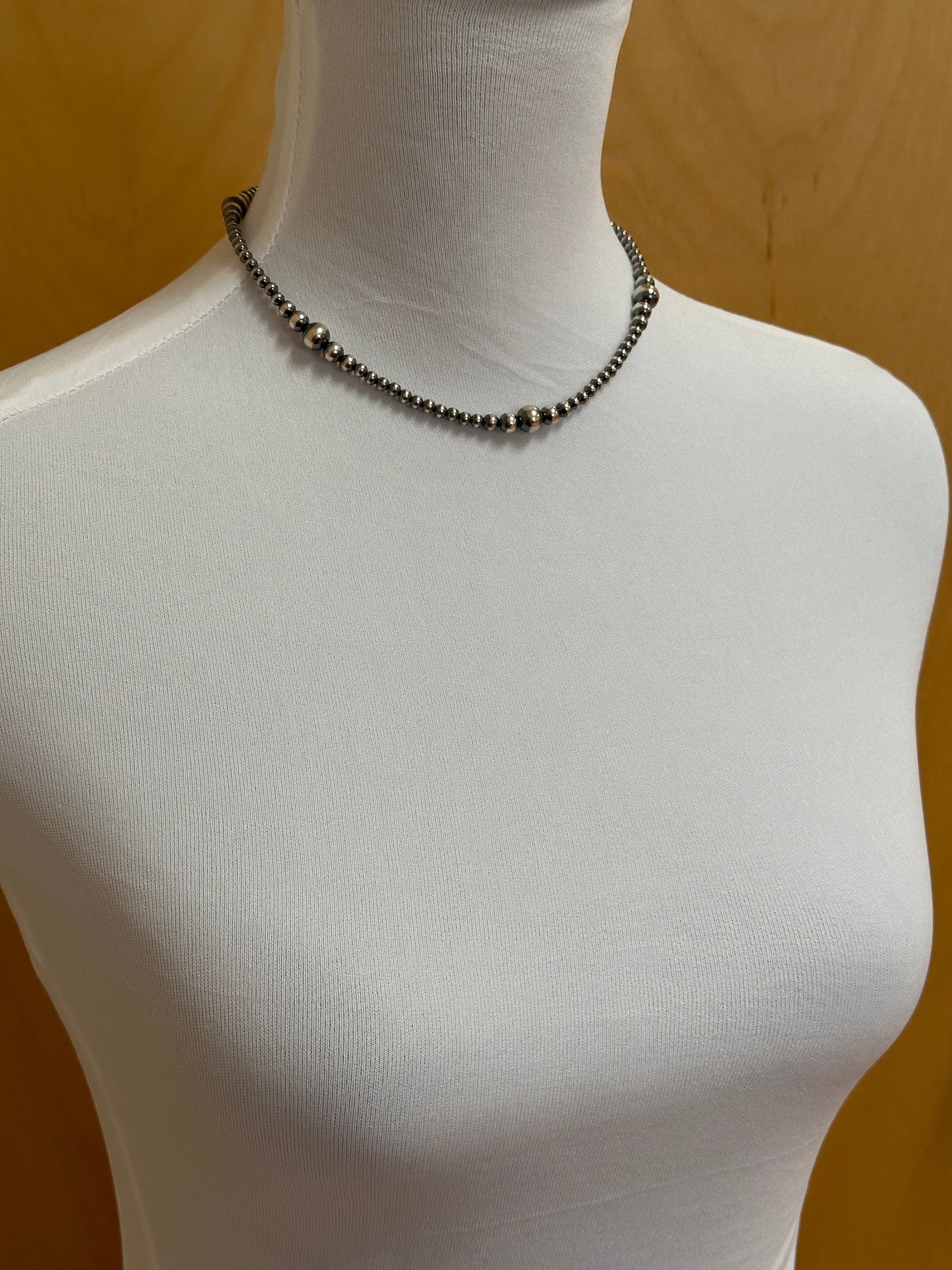4-8MM Varied Navajo Style Pearl Necklace