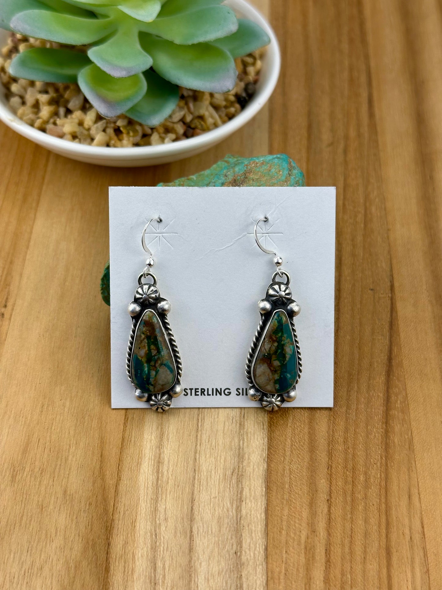 Kingman Turquoise Mini Lariat Necklace Set