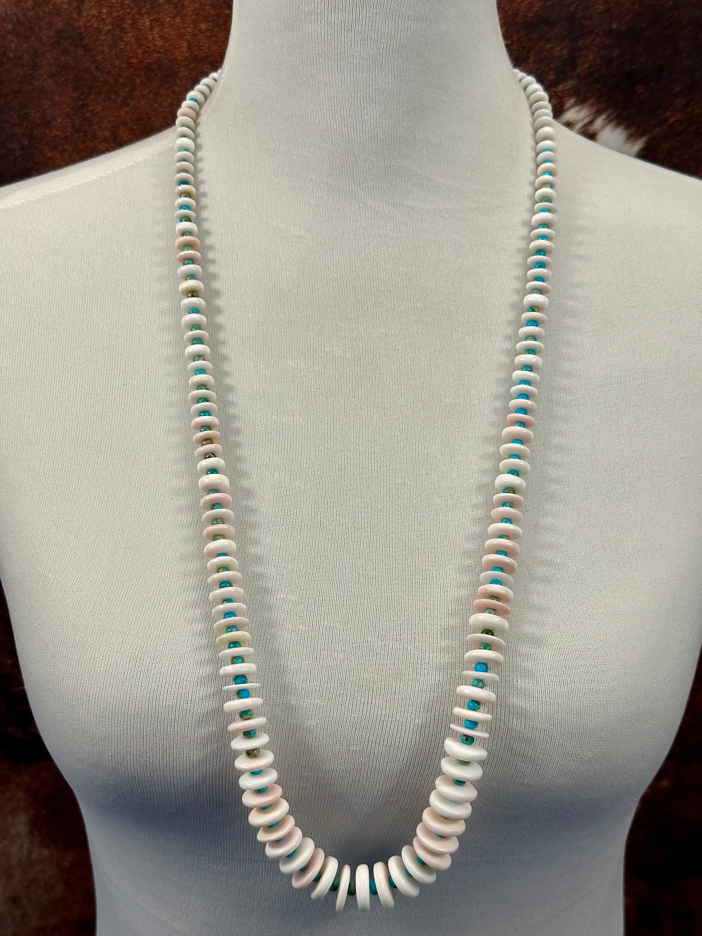 Pink Conch & Kingman Disc Chip Necklace