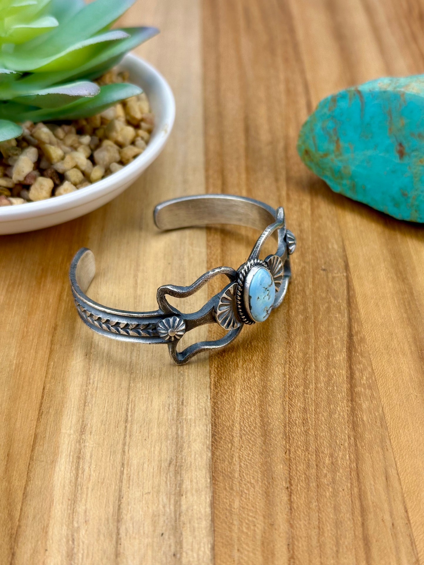Golden Hills Single Stone Sterling Cuff