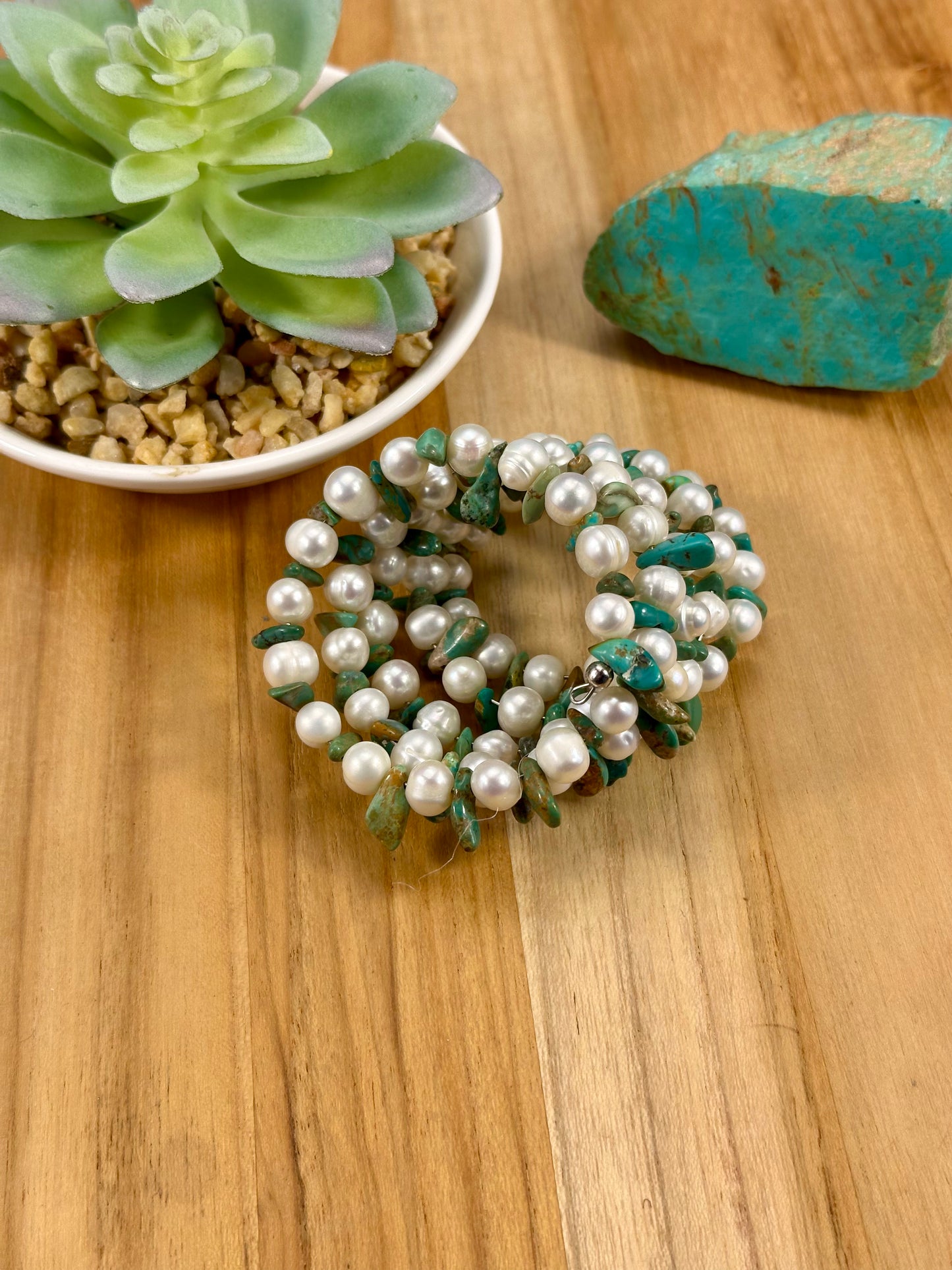 Kingman & Freshwater Pearl Memory Wire Bracelet