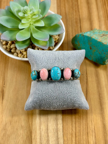 5 Stone Kingman Turquoise and Pink Conch Cuff