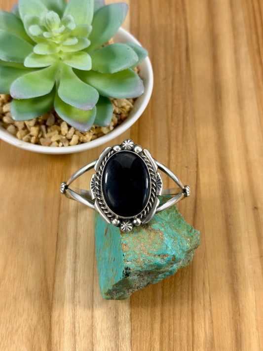 Onyx Single Stone Cuff
