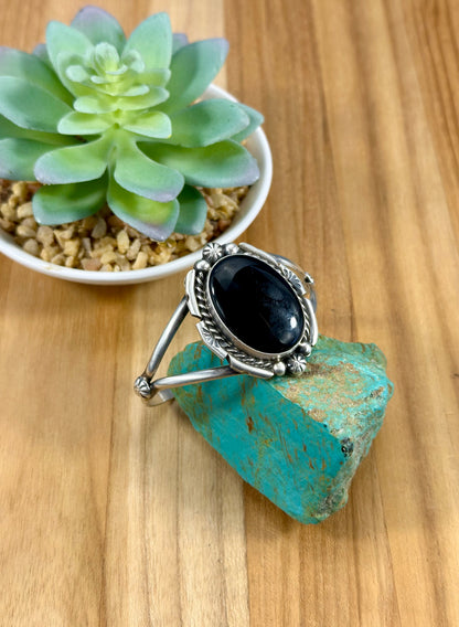 Onyx Single Stone Cuff