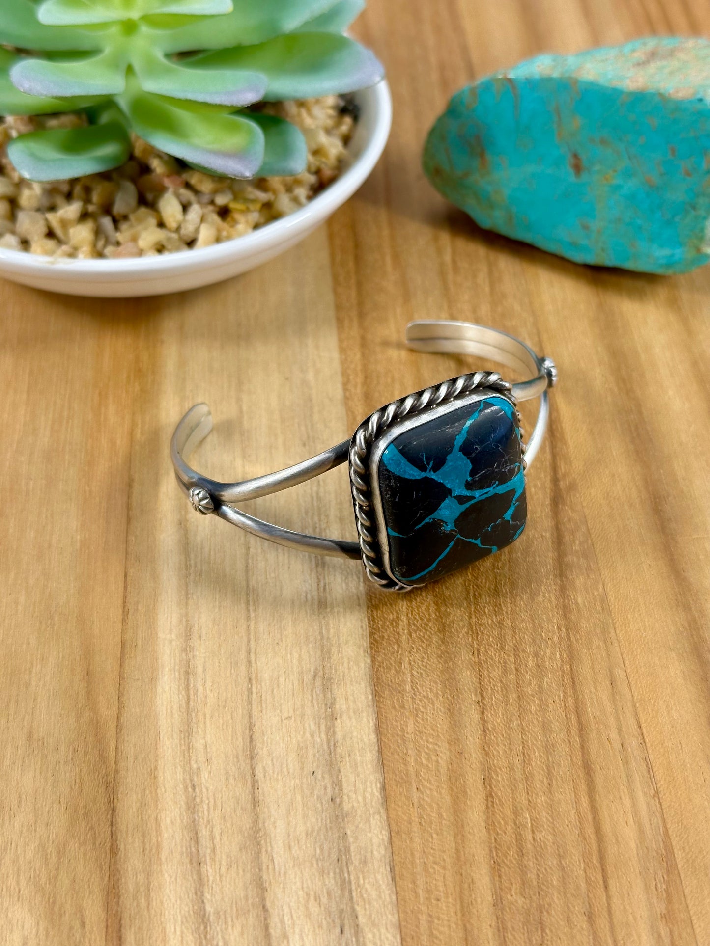 Kingman Blackjack Square Cuff