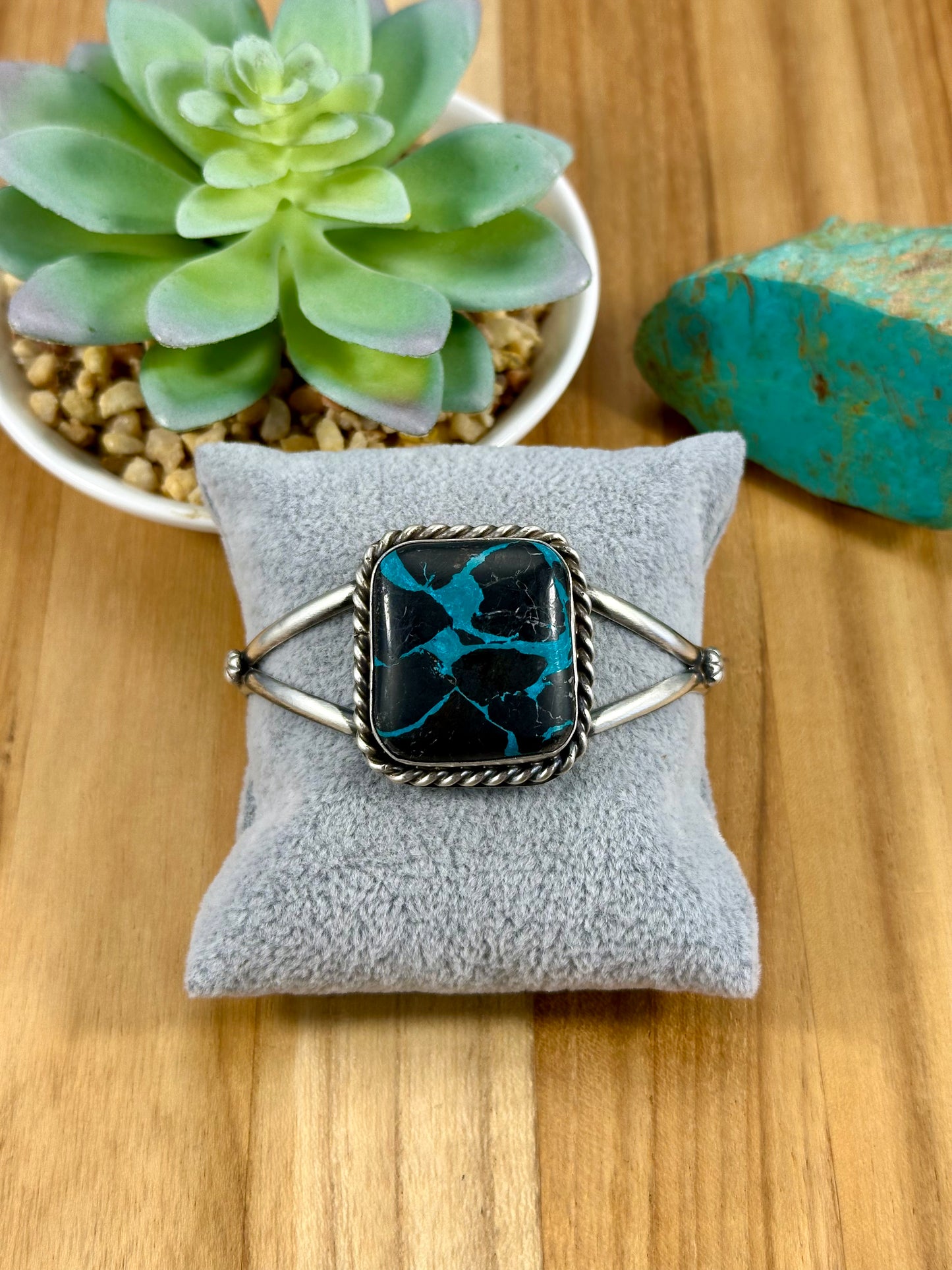 Kingman Blackjack Square Cuff