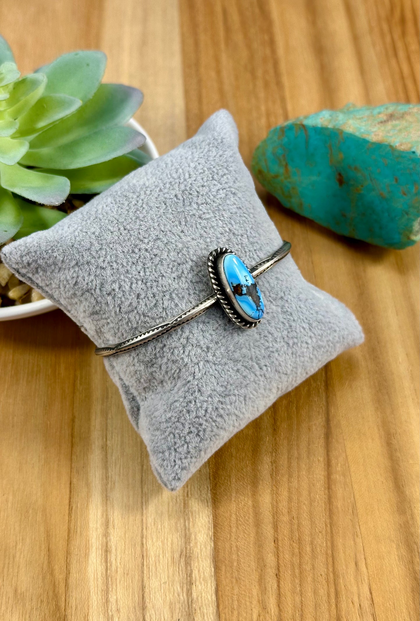 Golden Hills Single Stone Sterling Cuff