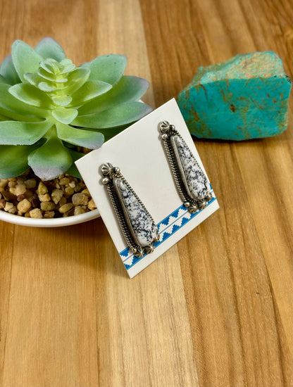 White Buffalo Sterling Lariat Necklace Set