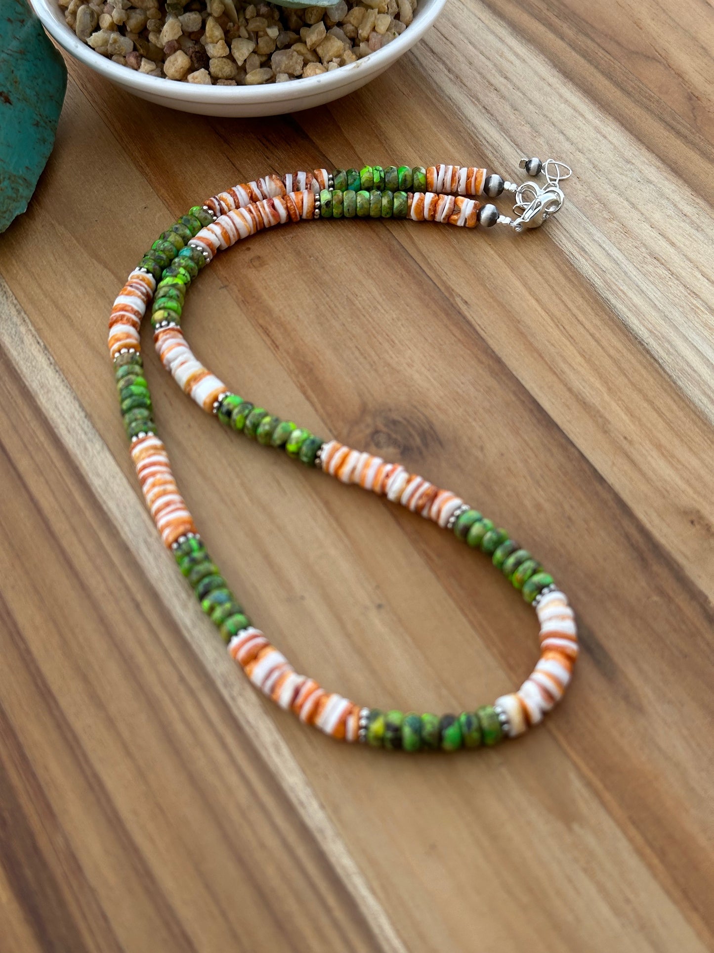 20" Gaspeite and Spiny Bead Necklace