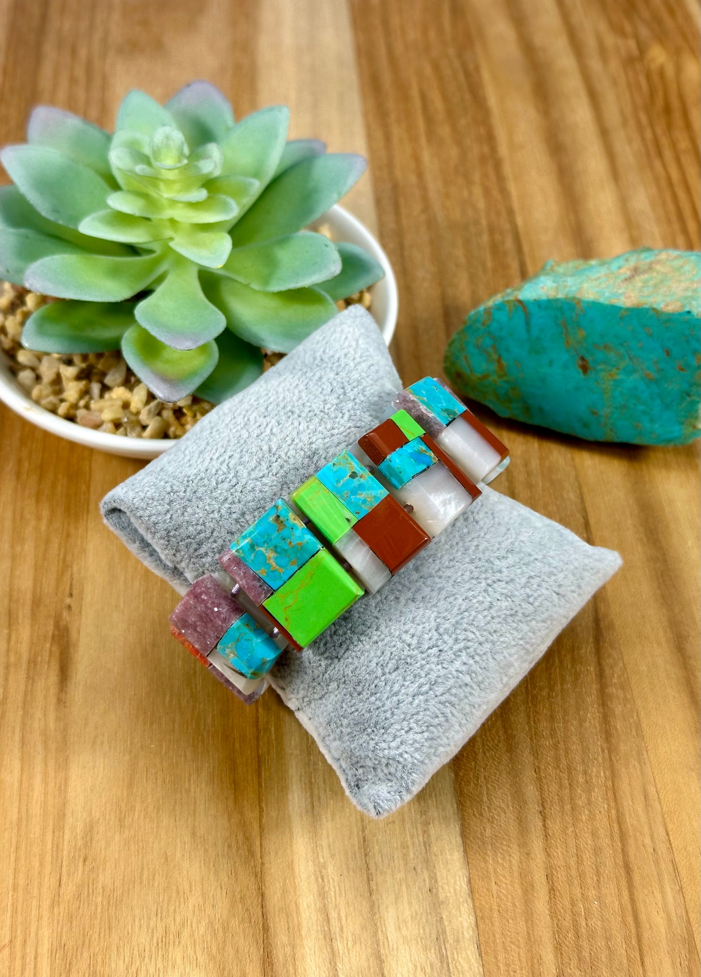 Multi Color Inlay Stretchy Bracelet
