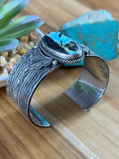Sunshine Blackjack Oval Cuff