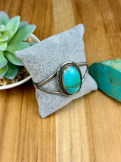 Kingman Turquoise Oval Sterling Cuff