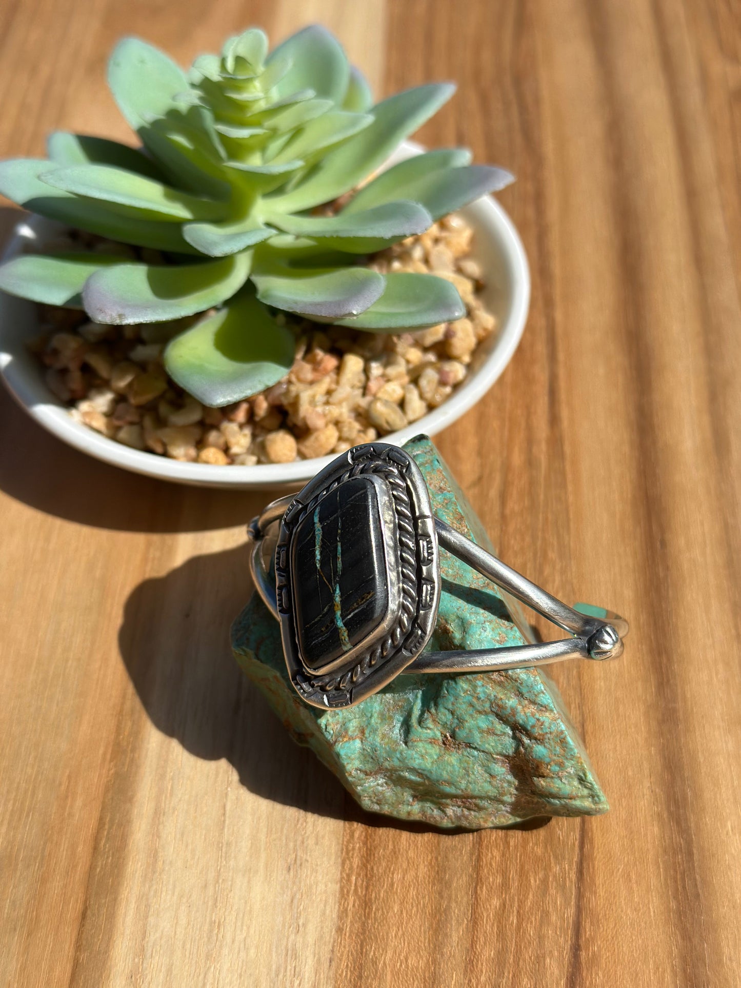 Black Jack Single Stone Cuff