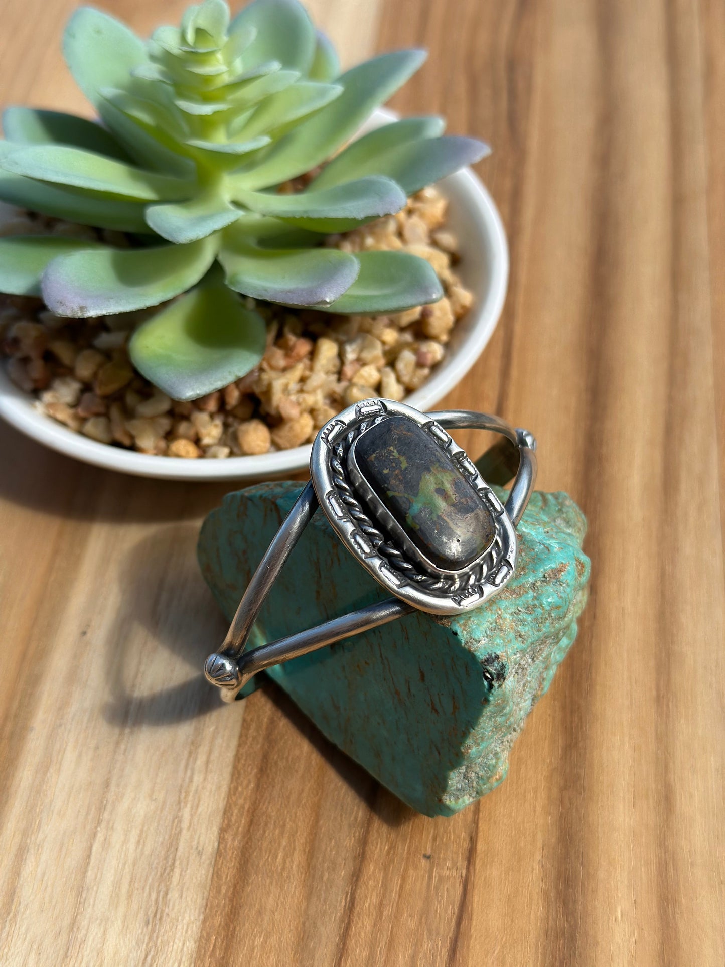 Black Jack Single Stone Cuff