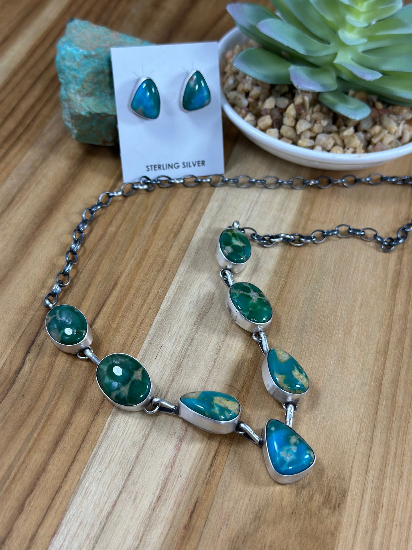 Kingman Turquoise Lariat Necklace & Earring Set