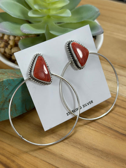Spiny Oyster Triangle Hoop Earrings