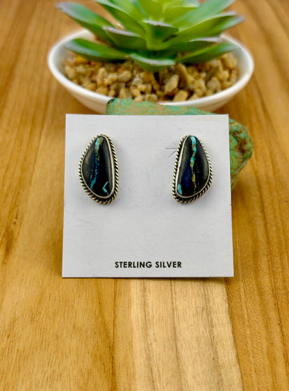 Blackjack Oval Stud Earrings