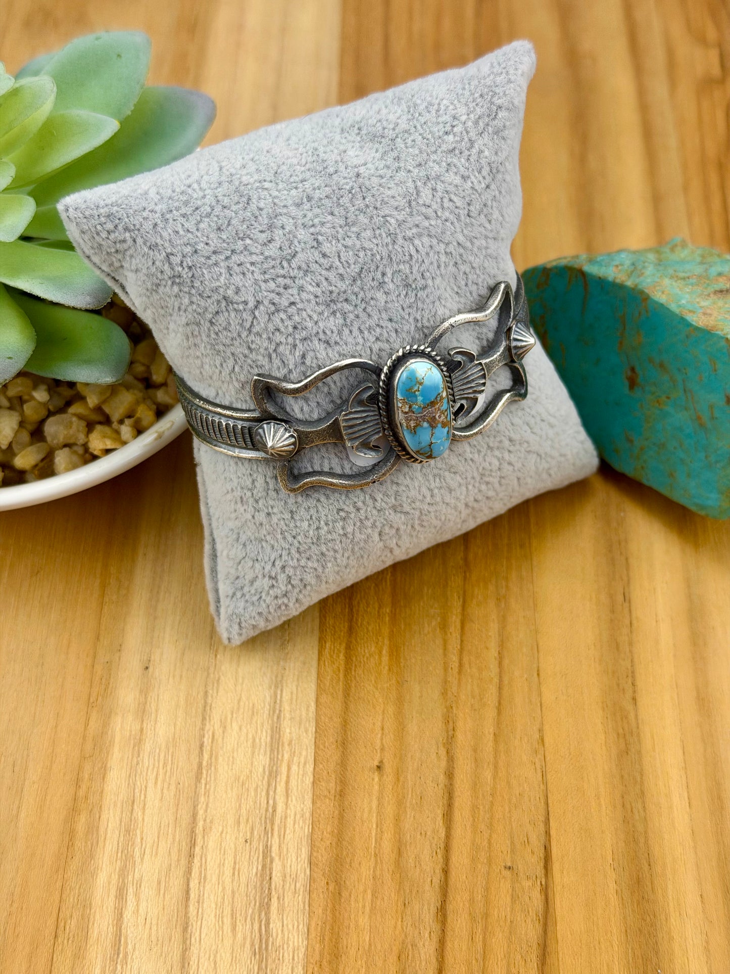 Golden Hills Single Stone Sterling Cuff