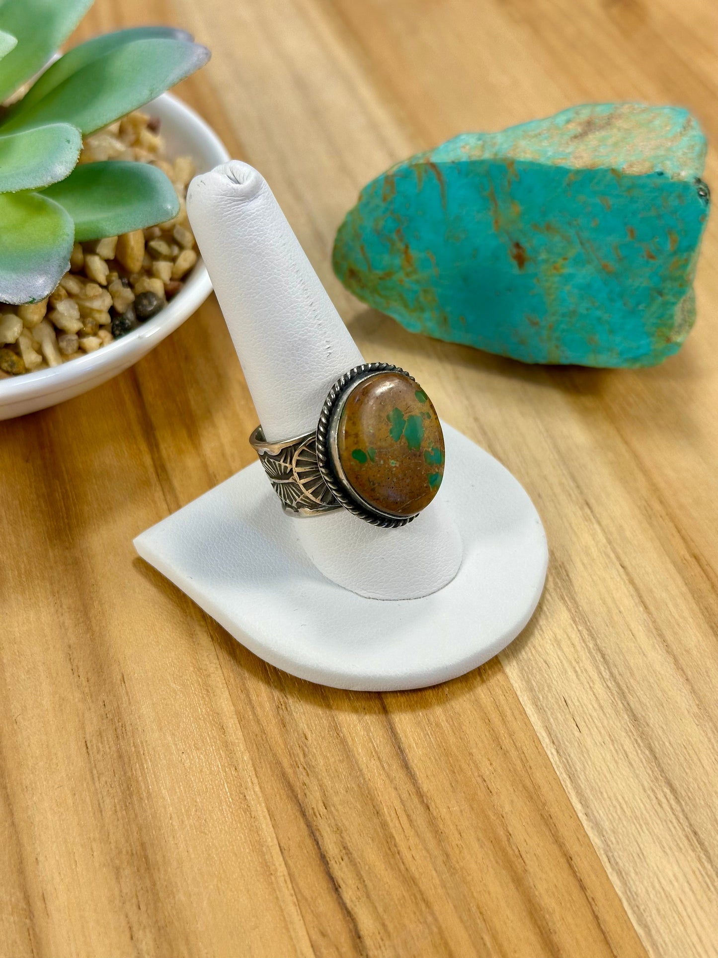 Sunshine Reeves Royston Oval Ring