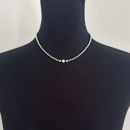 16" Graduated Pearl "Navajo Style" Pearl Necklace
